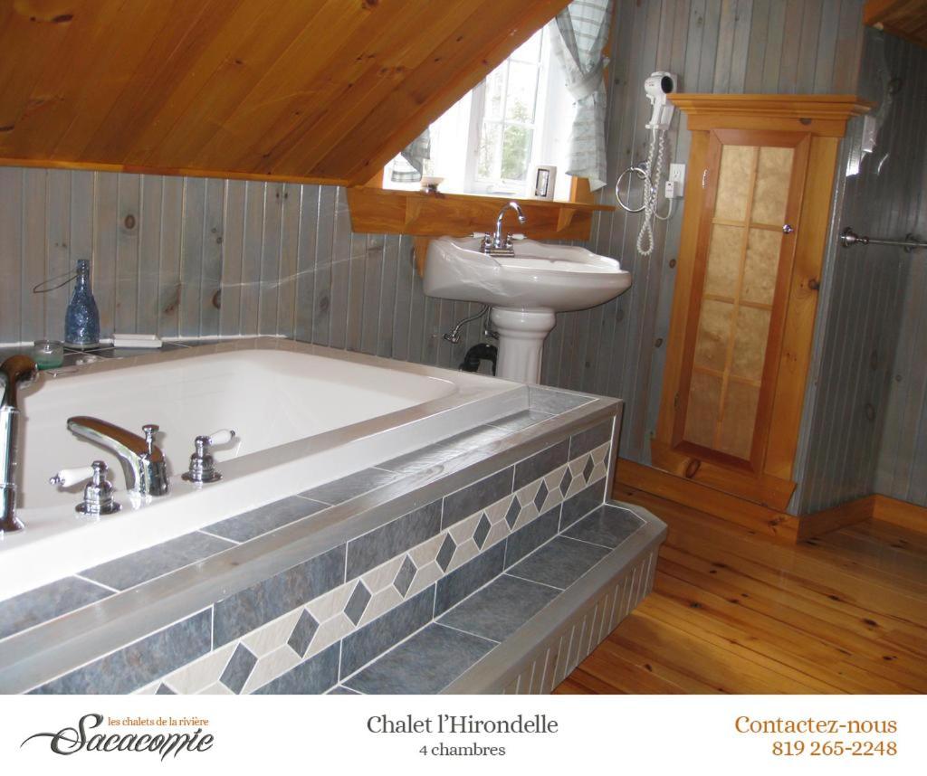 Chalets De La Riviere Sacacomie Villa Saint-Alexis-des-Monts Kültér fotó